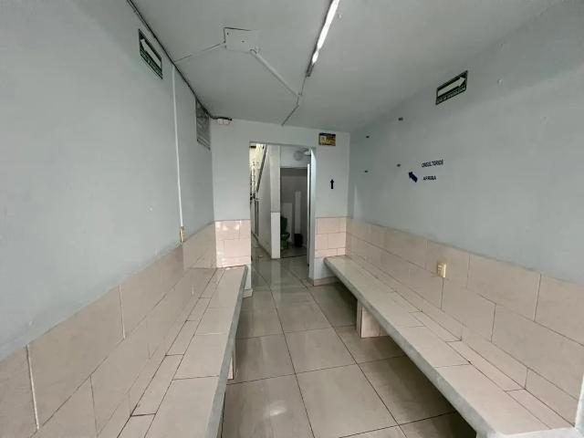 Casa en venta en Iztapalapa, Ciudad de México Amplia y bien ubicada