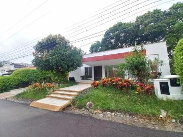 Casa En Venta En Ibague En Balcones Del Vegel V180554