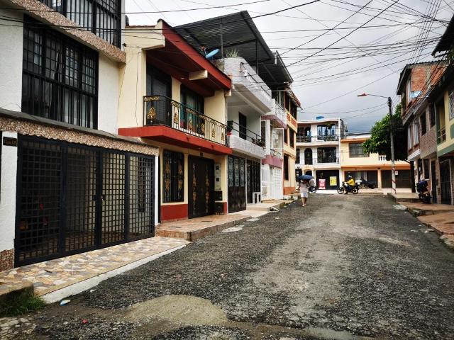 Casa En Venta En Ibague En Remansos V180646