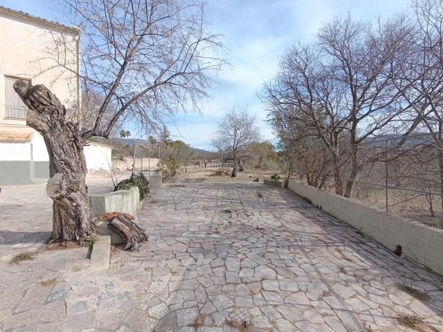 Masía en venta en Ibi. MASIA APAREADA EN EL CORAZON DE IBI. Masías.