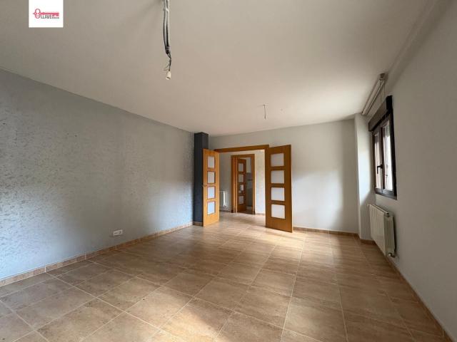 CASA EN VENTA EN IGLESIAS