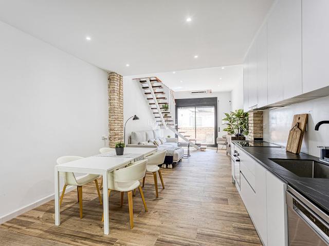 Casa en venta en Igualada, Centre. Un autèntic bombonet al centre d'Igualada: Totalment reformada i a punt per entrar hi a viure!. Casas.