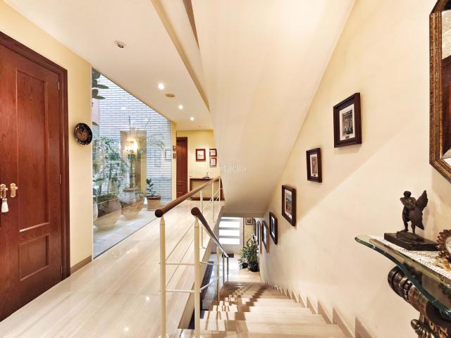 Casa en venta en Igualada, Poble Sec. Casas.