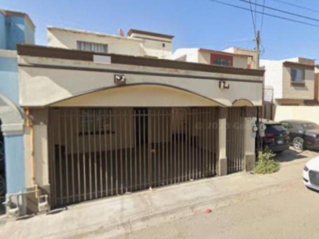 CASA EN VENTA EN IMPERIO DE BIZANCIO 469 GRAN HACIENDA MEXICALI BAJA CALIFORNIA
