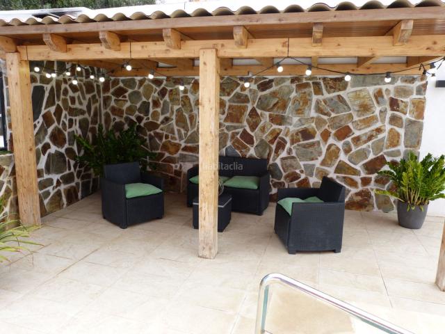 Casa en venta en Ingenio, Ingenio pueblo. CASA EN EL PARAISO DE INGENIO. Casas.