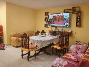Casa en venta en Independencia a S/370,000