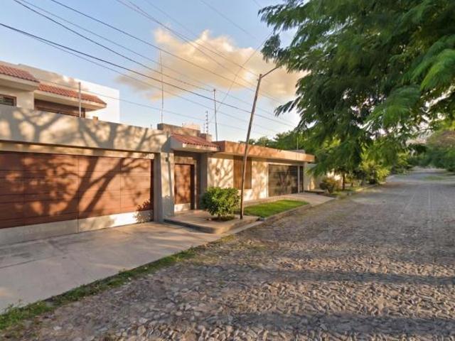 CASA EN VENTA EN INDEPENDENCIA APATZINGAN MICHOACAN