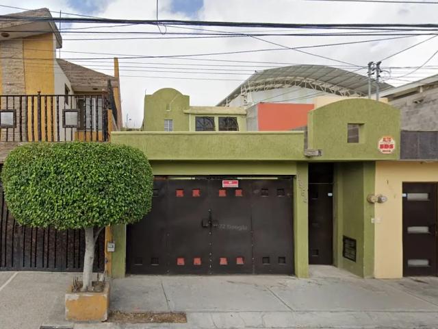 Casa en venta en Industrias, San Luis Potosí, San Luis Potosí