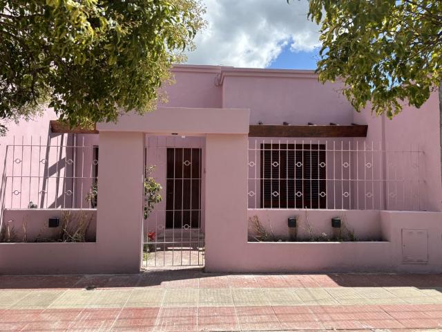 Casa EN VENTA Y ALQUILER en Inmomap