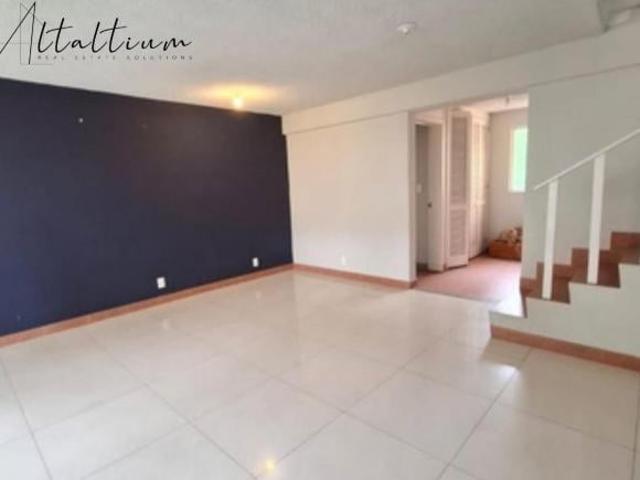 Casa en venta en San Mateo Iztacalco, Cuautitlán Izcalli, EDO.MÉX, C.P.54800