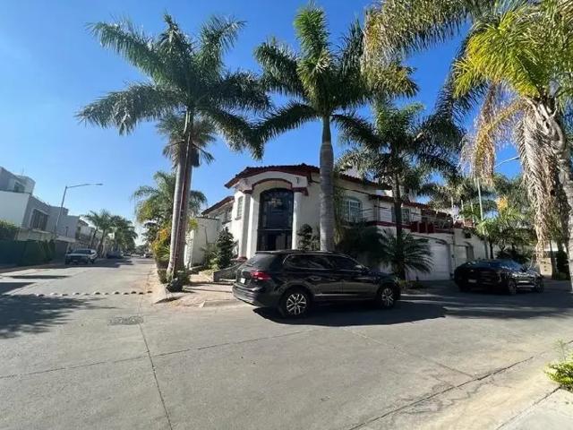 Casa en venta en Insurgentes 2a Secc, Guadalajara, Jalisco