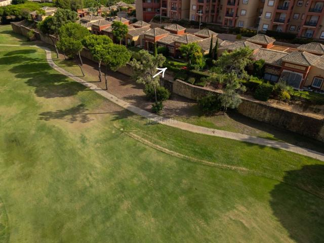 Casa en venta en Islantilla, Islantilla Golf. Hermosa villa en el prestigioso y exclusivo AMA Residences and Resort. Casas.