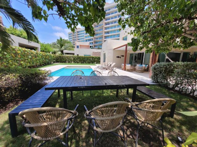 Casa En Venta En Juan De Acosta En. V172495