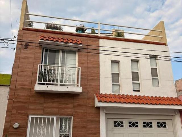 Casa en VENTA EN JULIAN CARRILLO