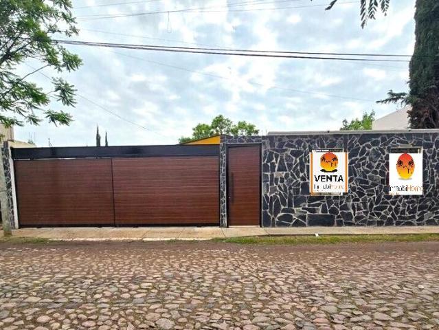 Casa en venta en JURICA de 1 piso