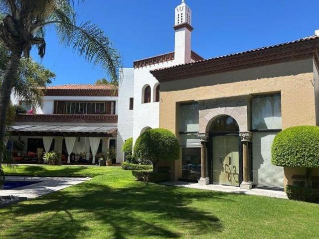 CASA EN VENTA EN JURICA, QRO
