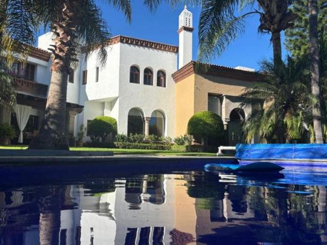 CASA EN VENTA EN JURICA, QRO