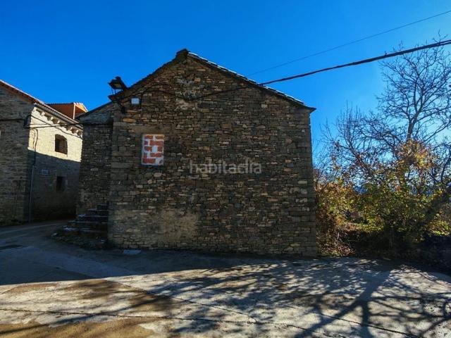 Casa en venta en Jaca, Poblaciones Norte. CASA TRADICIONAL DE PIEDRA PARA REHABILITAR EN LERÉS. Casas.