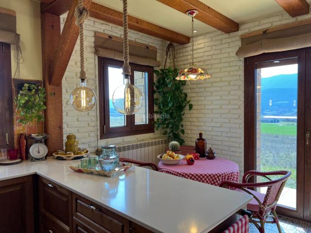 Casa en venta en Jaca, Poblaciones Norte. Casa o chalet independiente en venta en carretera Partida Ipas, 2. Casas.