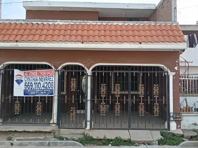 Casa en venta en Jacarandas, Mazatlán, Sinaloa