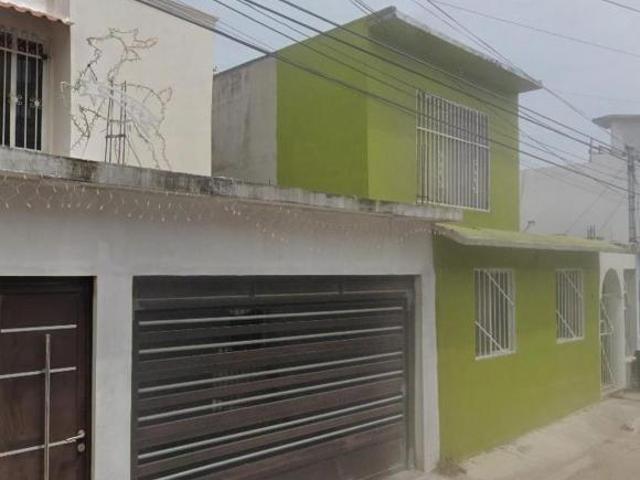 CASA EN VENTA EN JABIN PUEBLO MAYA MADERAS