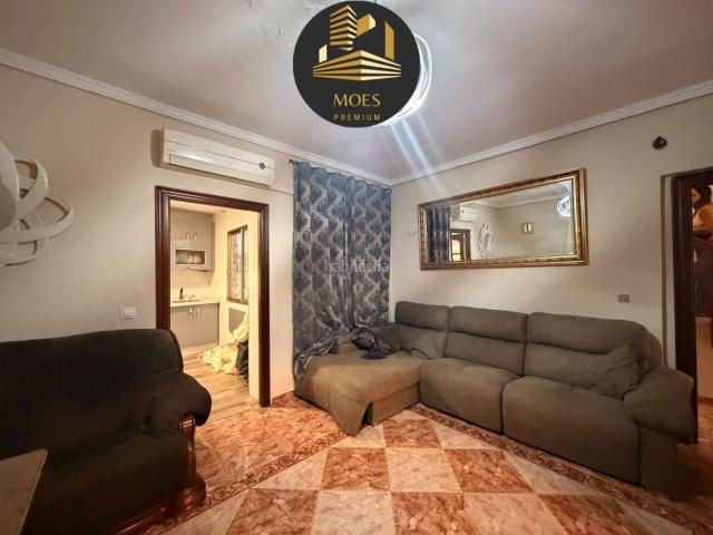 Casa en venta en Jaén, Belén San Roque. Casa en venta en Ejido Belén, 4 dormitorios. Casas.