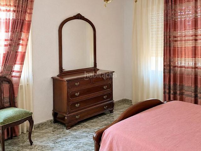 Casa en venta en Jaén, San Ildefonso Catedral. Casa en venta en San Ildefonso, 6 dormitorios. Casas.