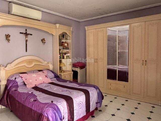 Casa en venta en Jaén, Santa Isabel. CASA EN SANTA ISABEL. Casas.