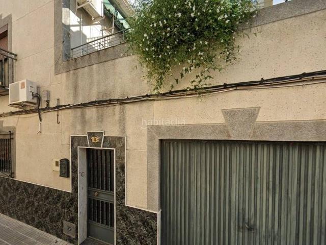 Casa en venta en Jaén, Peñamefecit Avda Barcelona. Venta de Casa Independiente en Jaén. Casas.