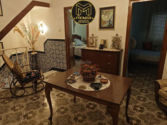 Casa en venta en Jamilena. Casa en venta en Centro, 8 dormitorios. Casas.