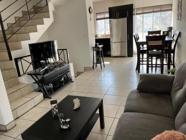 CASA EN VENTA EN JARDIN VERANDA III EN TIJUANA 4
