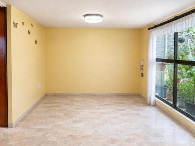 Casa en Venta en Jardín Balbuena | 4 Recámaras + Loft, Patio y Terrazas