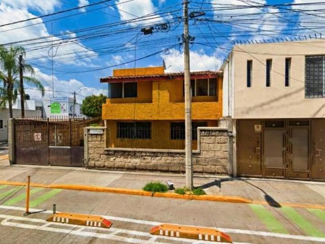 CASA EN VENTA EN JARDINEZ DE JEREZ LEON GUANAJUATO