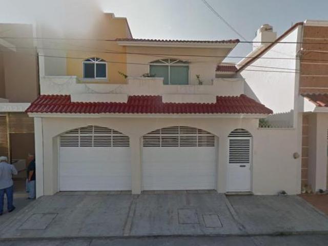 Casa en venta en Jardines de Mocambo, Boca del Río, Veracruz