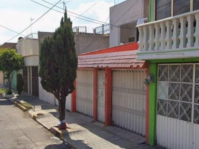 Casa En Venta En Jardines de Morelos 5ta Sección, Ecatepec de Morelos, Estado de México