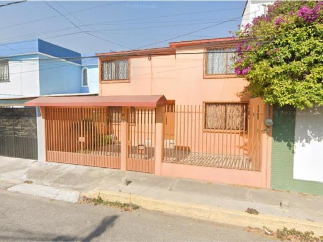 Casa en venta en Jardines de Morelos Sección Bosques, Ecatepec de Morelos, México