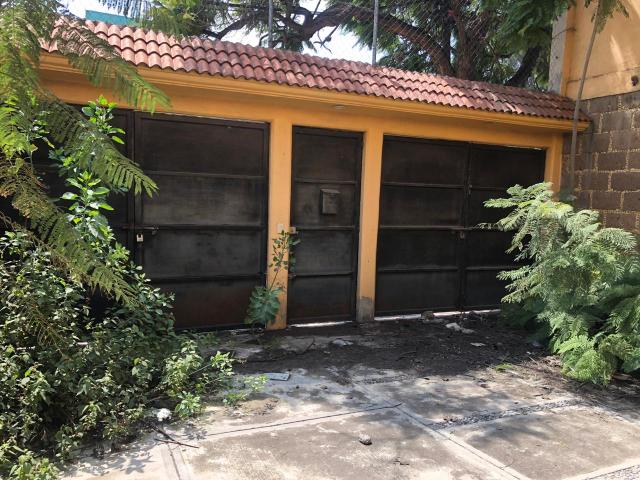 CASA EN VENTA EN JARDINES DE MORELOS SECCIÓN ISLAS, ECATEPEC DE MORELOS