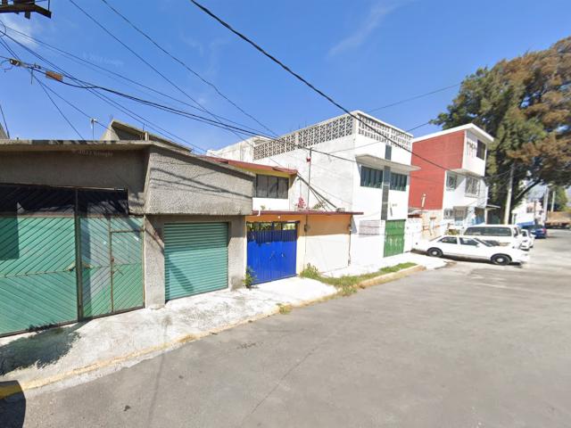 Casa en venta en Jardines de Morelos Sección Lagos, Ecatepec de Morelos, México