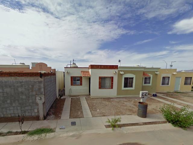 Casa en venta en Jardines de Oriente, Chihuahua, Chihuahua