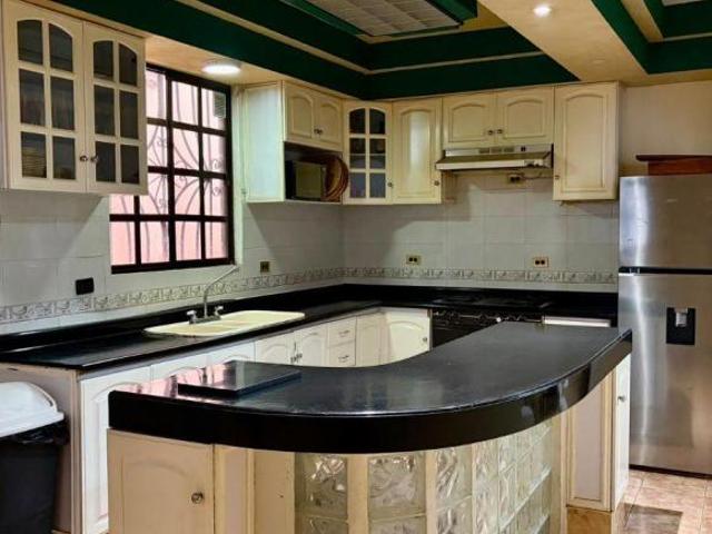 Hermosa Casa en venta en Jardines de Anáhuac 3er Sector, San Nicolás de los Garza N.L