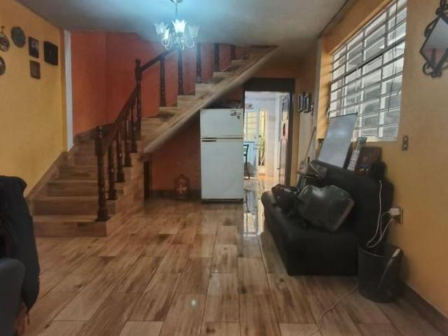 CASA EN VENTA EN JARDINES DE ARAGON, ECATEPEC