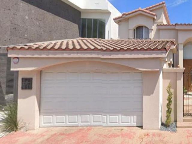 CASA EN VENTA EN JARDINES DE CHAPULTEPEC S E, TIJUANA, BAJA CALIFORNIA