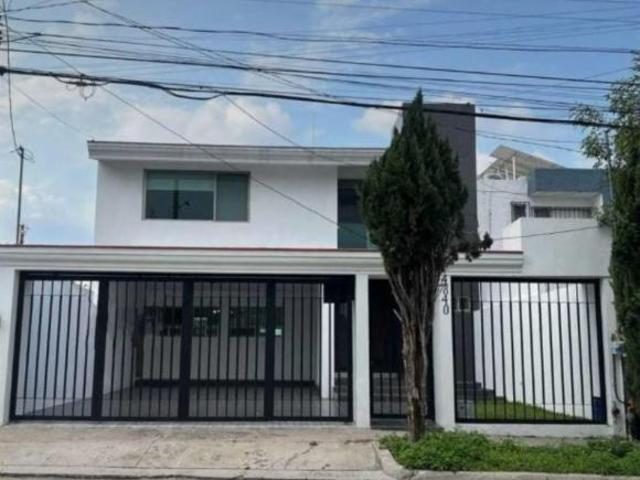 Casa en Venta en Jardines de Guadalupe Santo Tomás de Aquino 4840