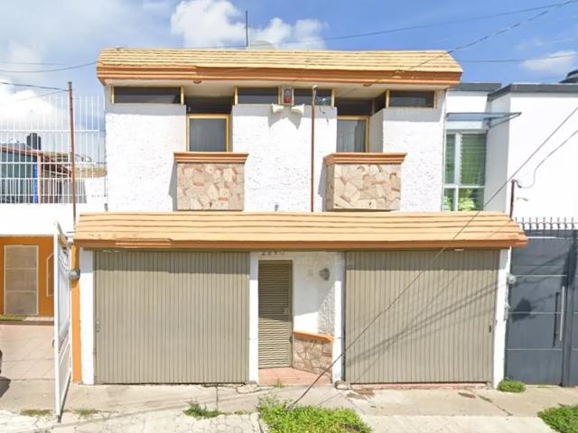 Casa en venta en Jardines de La Cruz 1a. Sección, Guadalajara, Jalisco