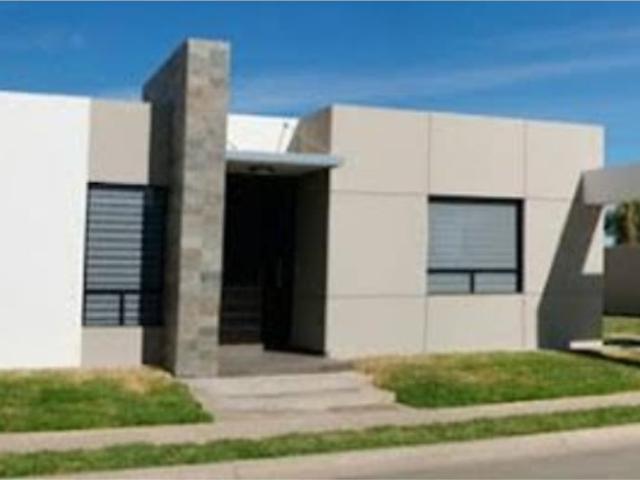 Casa en venta en Jardines de las Lomas, Colima, Colima