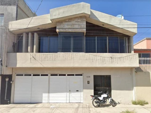 Casa en venta en Jardines de San Manuel, Puebla, Puebla