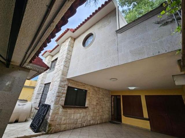 CASA EN VENTA EN JARDINES DE SAN MATEO, NAUCALPAN