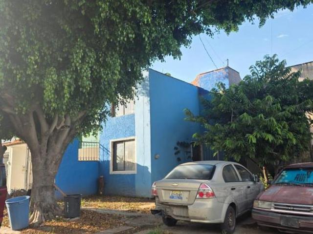 Casa en Venta en Jardines del Valle