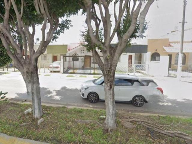 CASA EN VENTA EN JARDINES DEL VALLE, ZAPOPAN JALISCO