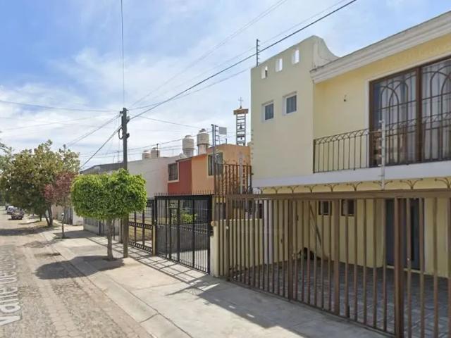 Casa en venta en Jardines Del Valle, Zapopan, Jalisco